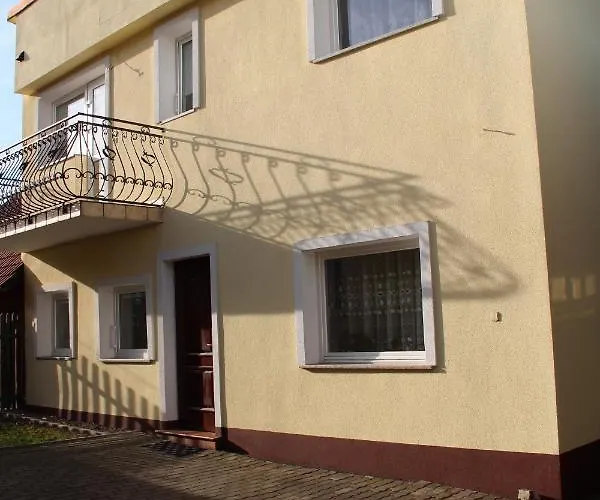 Dom Pod Gorami * Mirsk